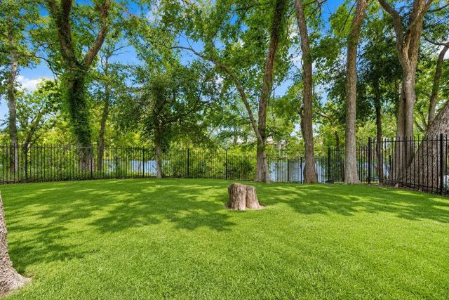 4926 Beekman Drive, Missouri City, TX 77459