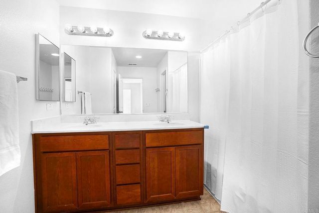 1665 Santa Alexia Avenue 1, Chula Vista, CA 91913