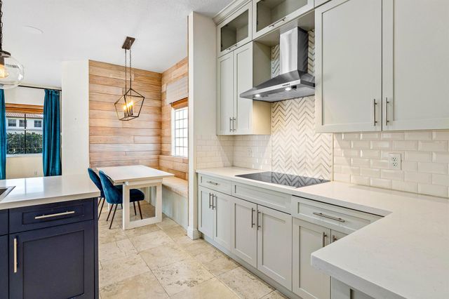 4205 Artesa Drive, Boynton Beach, FL 33436