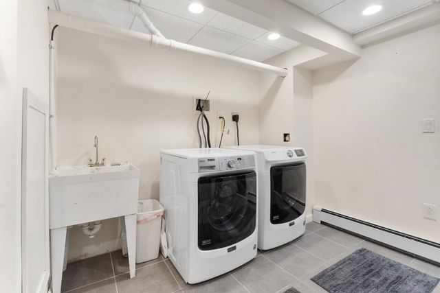 15 Crossman Ave, Attleboro, MA 02703