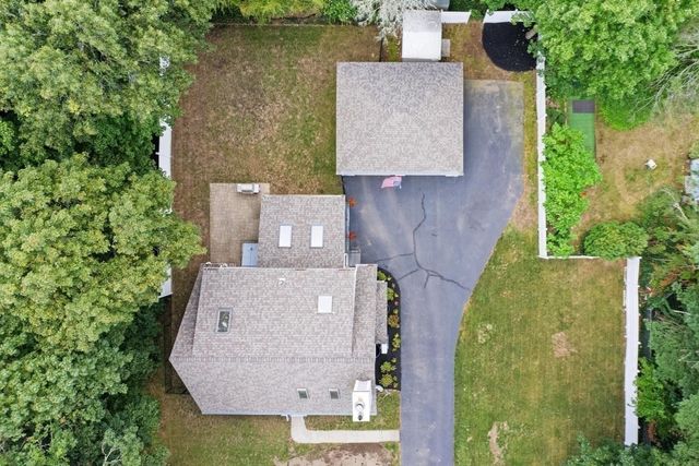 15 Crossman Ave, Attleboro, MA 02703