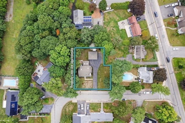 15 Crossman Ave, Attleboro, MA 02703