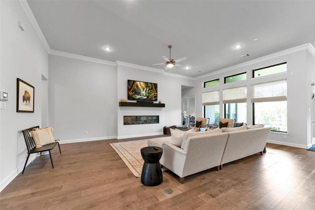 1027 Groveton Ridge Lane, Pinehurst, TX 77362