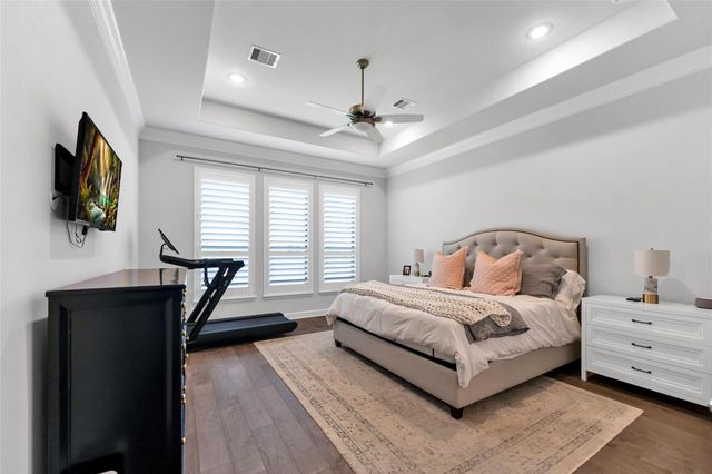1027 Groveton Ridge Lane, Pinehurst, TX 77362