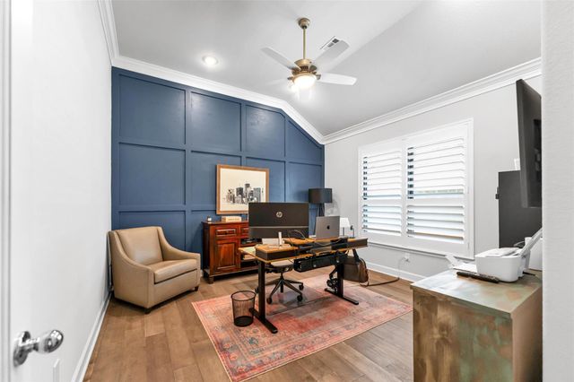 1027 Groveton Ridge Lane, Pinehurst, TX 77362