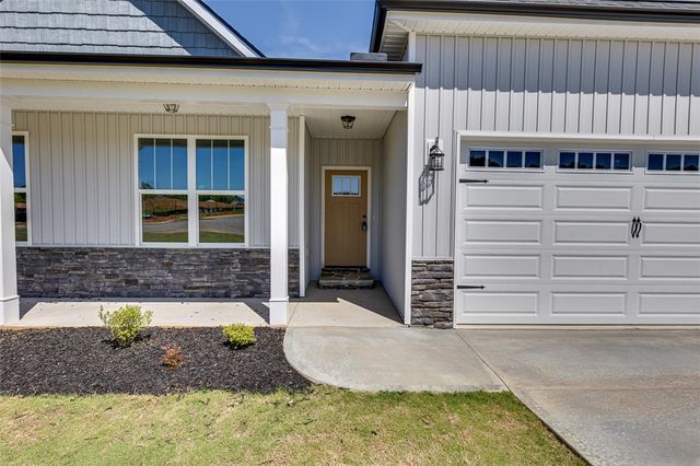 123 Hideaway Lane, Easley, SC 29640