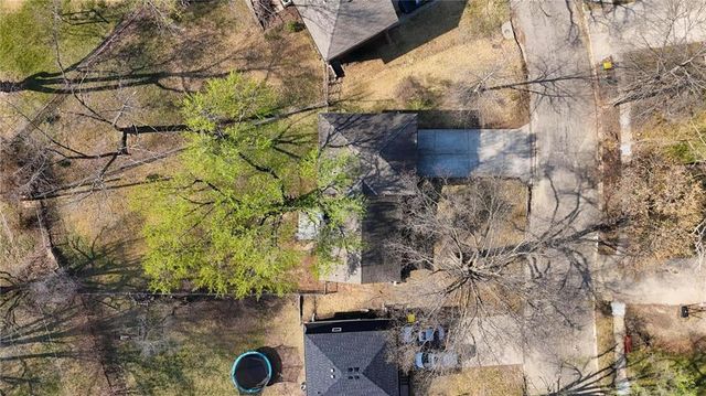 10401 W 93rd Terrace, Overland Park, KS 66214