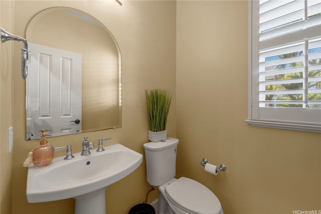 91-1356 Halili Street, Ewa Beach, HI 96706