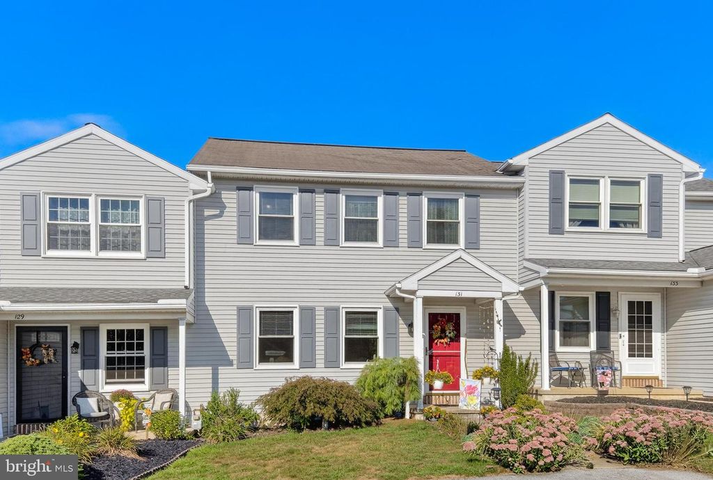 131 RED STONE CIR, Reinholds, PA 17569