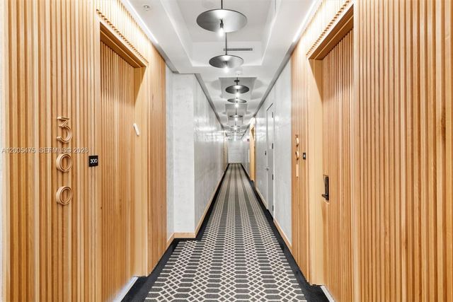 1030 15th St 300, Miami Beach, FL 33139