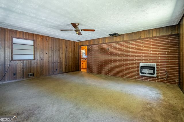 3732 Debbie Lane, Powder Springs, GA 30127