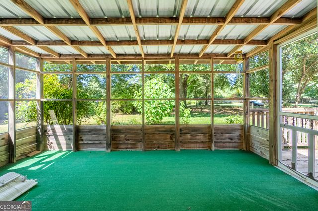 3732 Debbie Lane, Powder Springs, GA 30127