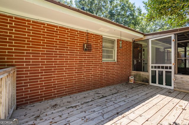 3732 Debbie Lane, Powder Springs, GA 30127