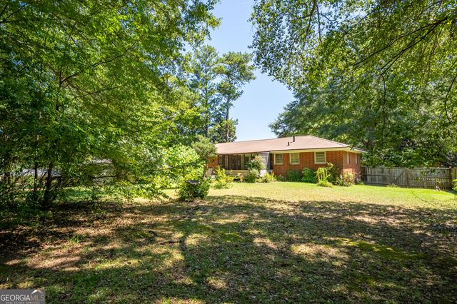 3732 Debbie Lane, Powder Springs, GA 30127