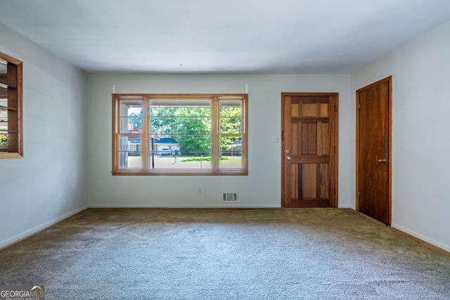 3732 Debbie Lane, Powder Springs, GA 30127