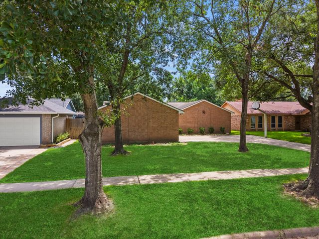 11210 Daybreak Lane, Cypress, TX 77429