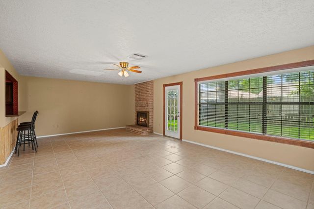 11210 Daybreak Lane, Cypress, TX 77429