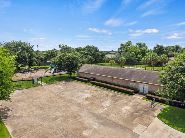 11210 Daybreak Lane, Cypress, TX 77429