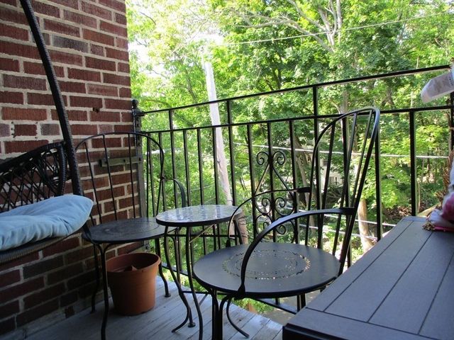 19 Colliston Rd. 11, Boston, MA 02135