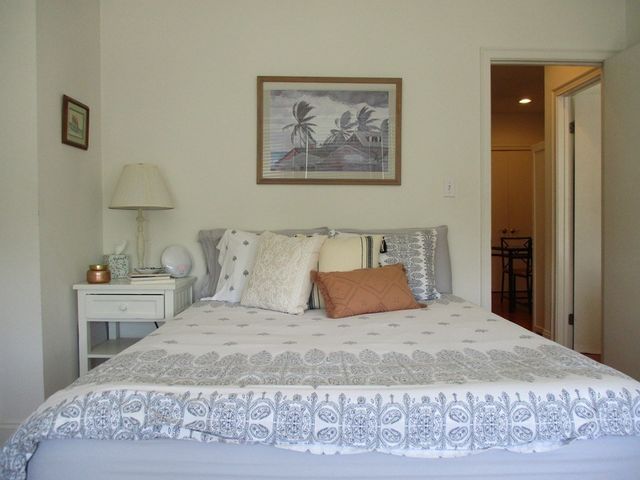 19 Colliston Rd. 11, Boston, MA 02135
