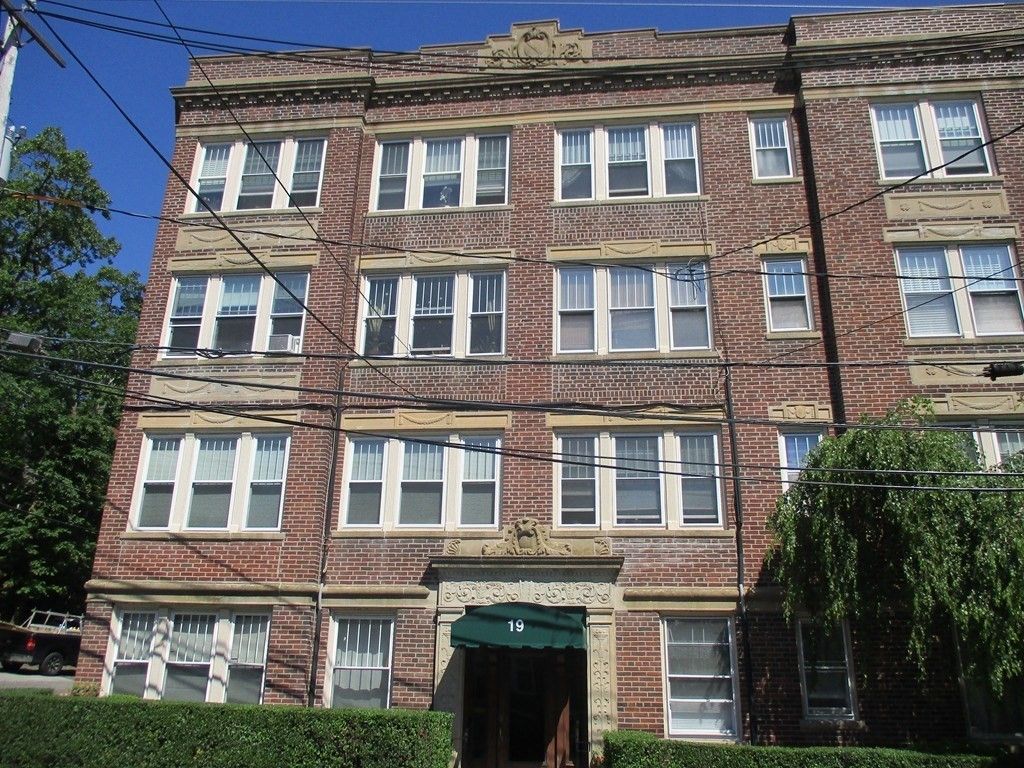 19 Colliston Rd. 11, Boston, MA 02135