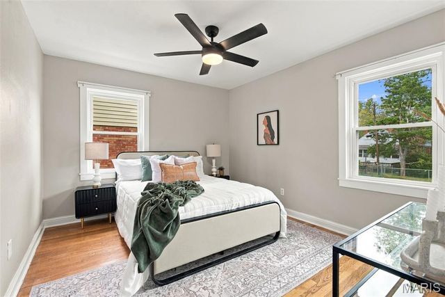 8901 Oneida Lane, St Louis, MO 63114