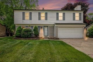12800 Daily Drive, Sterling Heights, MI 48313
