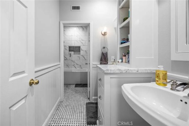 2707 Ashwood, Costa Mesa, CA 92626