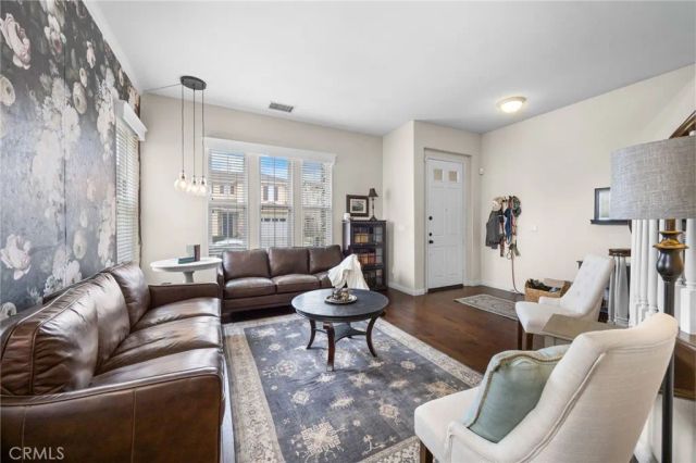 2707 Ashwood, Costa Mesa, CA 92626