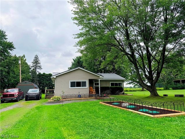 728 Johnson Plank Road NE, Warren, OH 44481