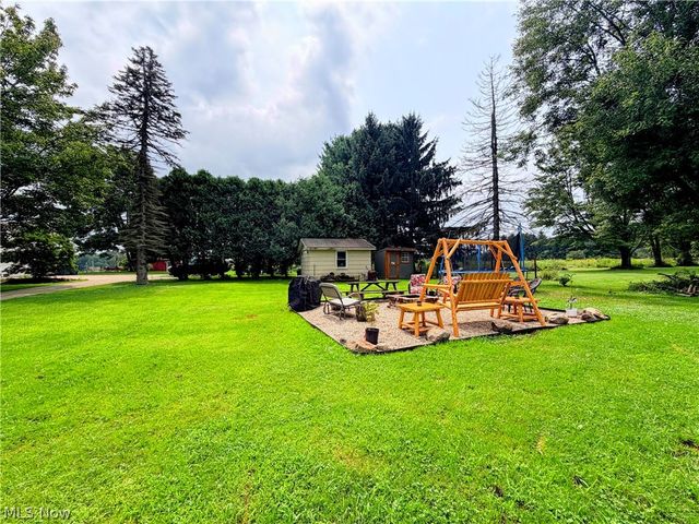 728 Johnson Plank Road NE, Warren, OH 44481