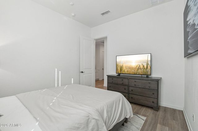 19770 W MONTECITO Avenue, Litchfield Park, AZ 85340