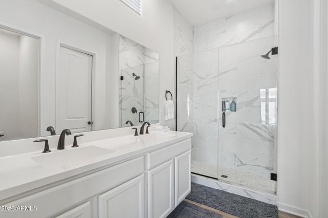 19770 W MONTECITO Avenue, Litchfield Park, AZ 85340