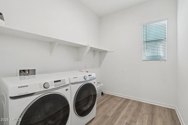 19770 W MONTECITO Avenue, Litchfield Park, AZ 85340