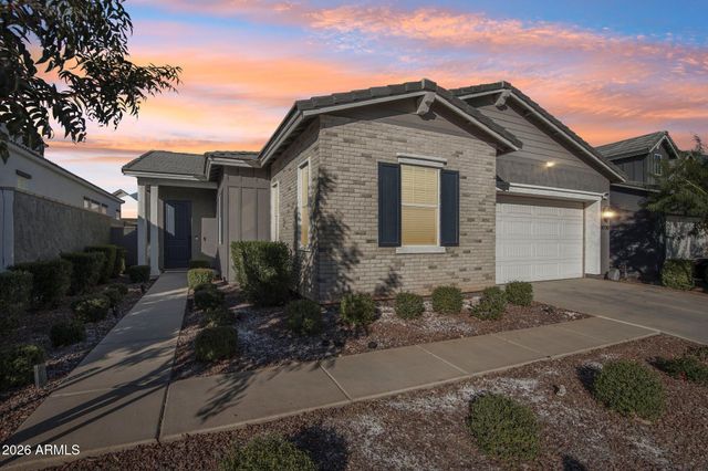 19770 W MONTECITO Avenue, Litchfield Park, AZ 85340