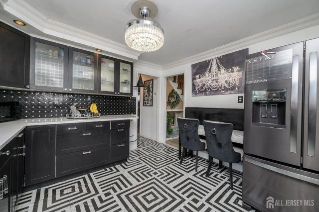 373 Fairview Avenue, Colonia, NJ 07067