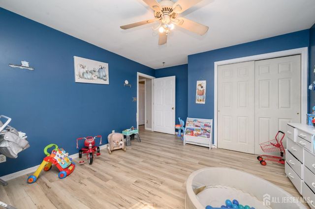 373 Fairview Avenue, Colonia, NJ 07067