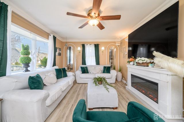 373 Fairview Avenue, Colonia, NJ 07067