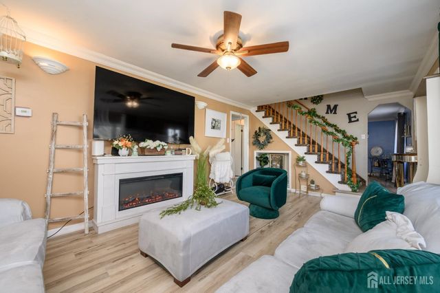 373 Fairview Avenue, Colonia, NJ 07067