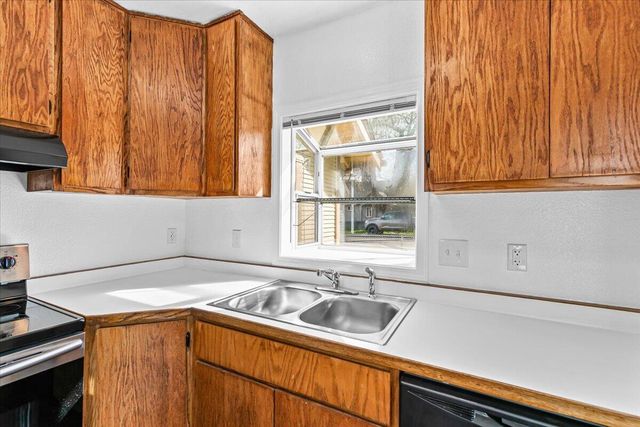 503 Mae Street, Medford, OR 97504