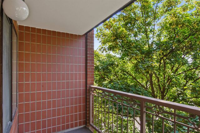 221 E Rockwood Blvd, Spokane, WA 99202