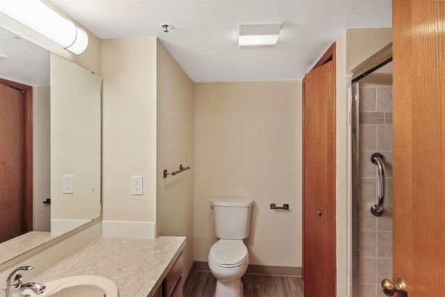 221 E Rockwood Blvd, Spokane, WA 99202