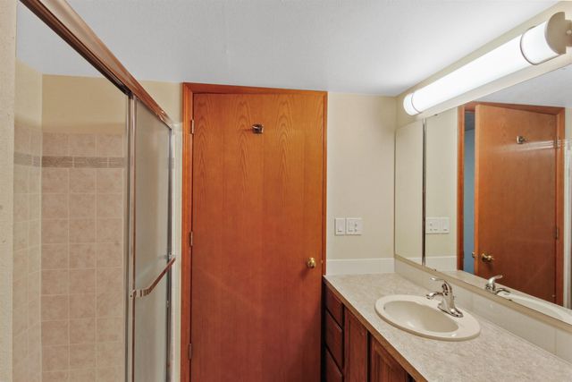 221 E Rockwood Blvd, Spokane, WA 99202