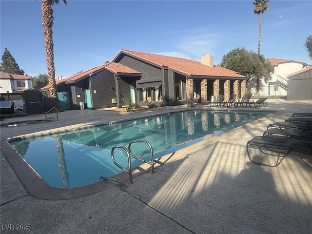 1455 East Katie Avenue L23, Las Vegas, NV 89119