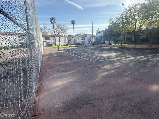 1455 East Katie Avenue L23, Las Vegas, NV 89119