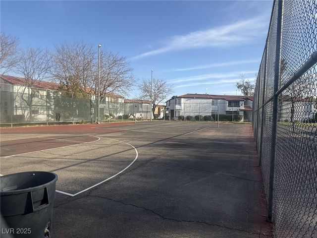 1455 East Katie Avenue L23, Las Vegas, NV 89119