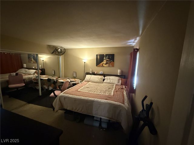 1455 East Katie Avenue L23, Las Vegas, NV 89119