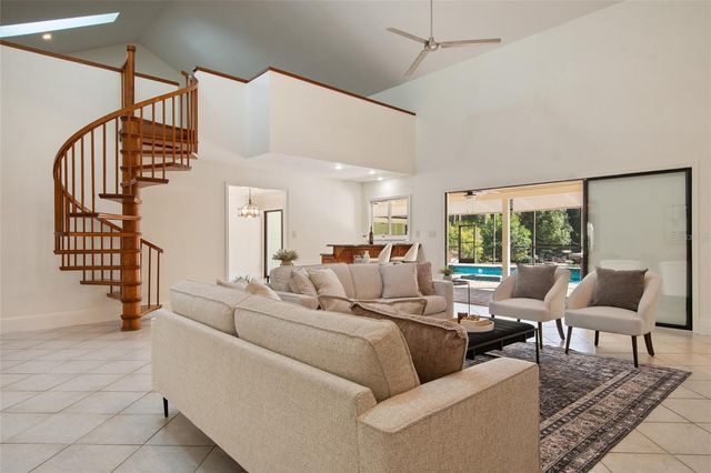 2931 SUNBITTERN COURT, Windermere, FL 34786