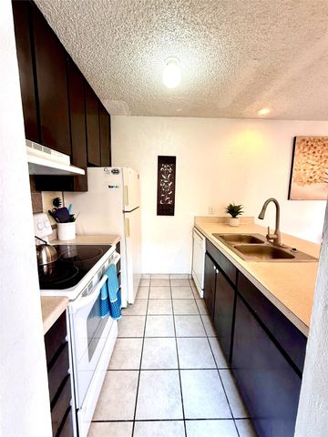 5540 Boca Raton Boulevard 176, Fort Worth, TX 76112