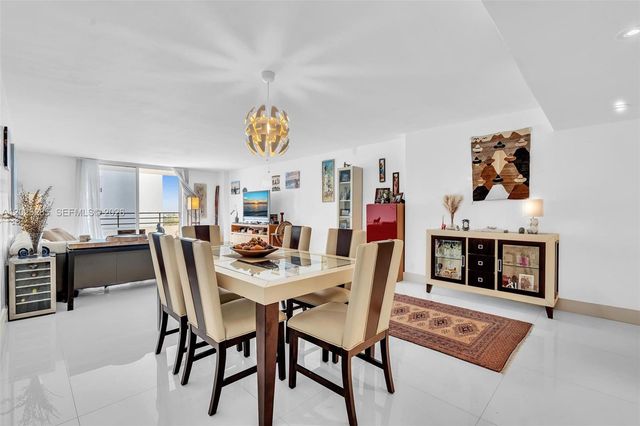 2500 Parkview Dr 1514, Hallandale Beach, FL 33009